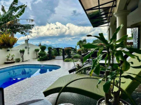 Avana Hills Tagaytay Villa